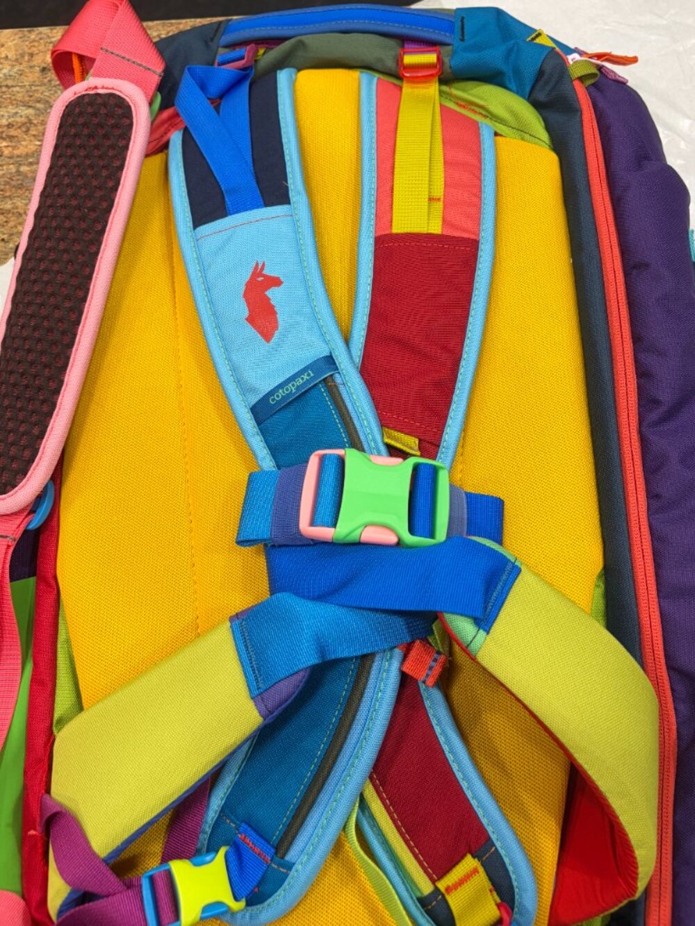 NWT Cotopaxi Allpa 42L Travel Backpack Bag Hiking Carryon Gear Camping w Cover - Picture 6 of 8